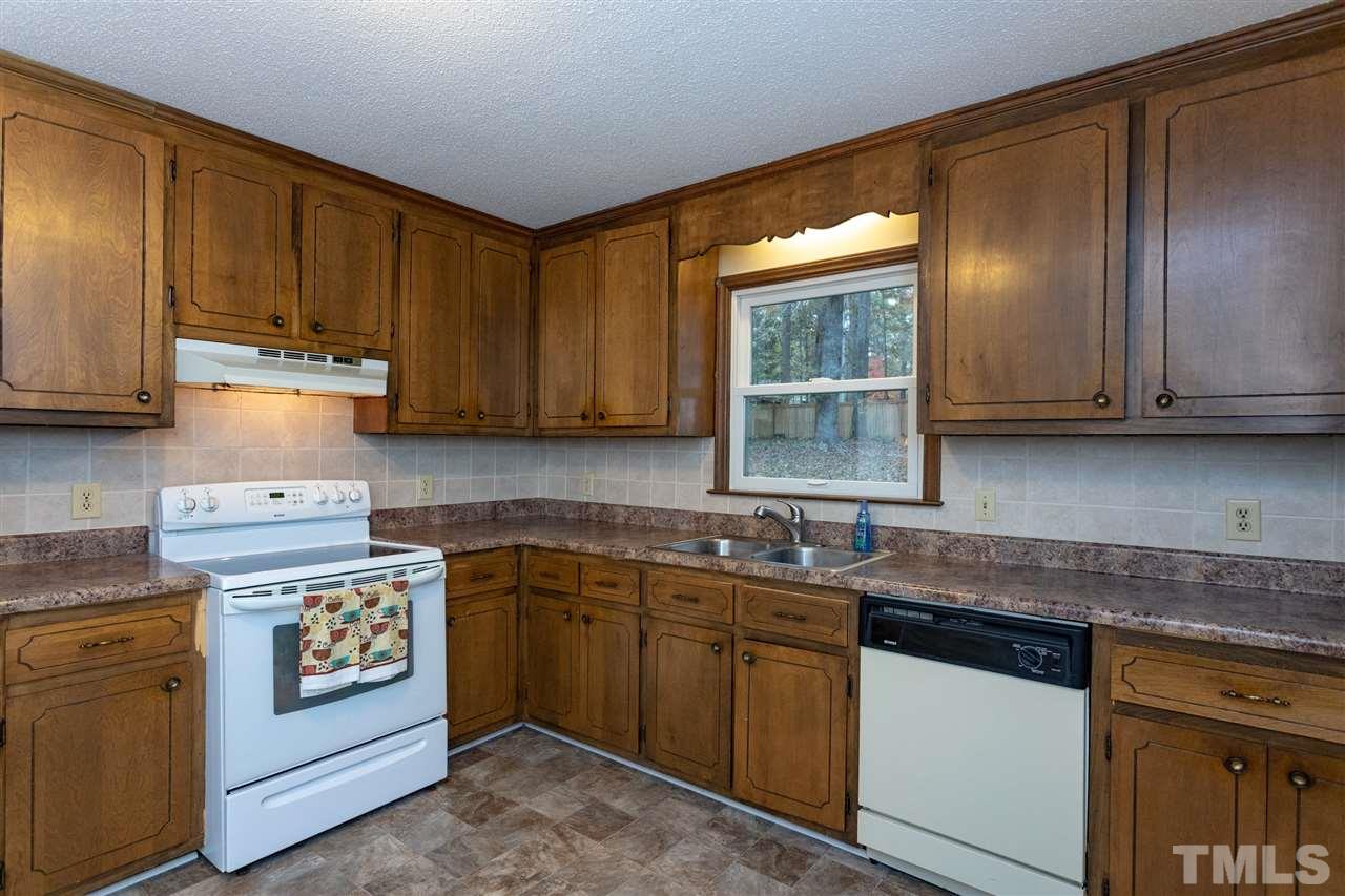 5124 Raintree Road Durham, NC 27712 - Photo 6 of 20