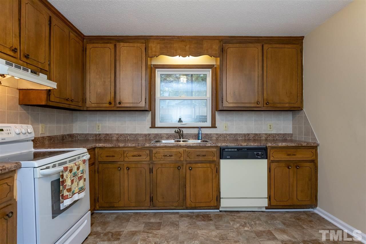 5124 Raintree Road Durham, NC 27712 - Photo 7 of 20