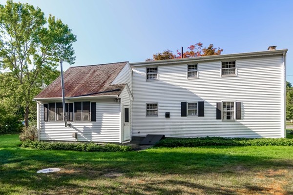 52 Eastside Road Wrentham, MA 02093 - Photo 23 of 30
