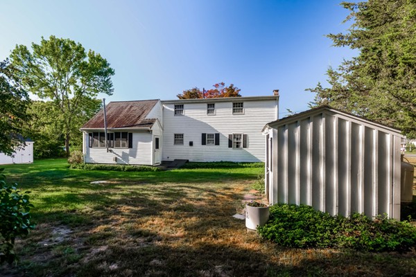 52 Eastside Road Wrentham, MA 02093 - Photo 24 of 30