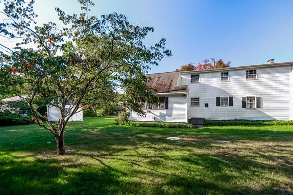 52 Eastside Road Wrentham, MA 02093 - Photo 25 of 30