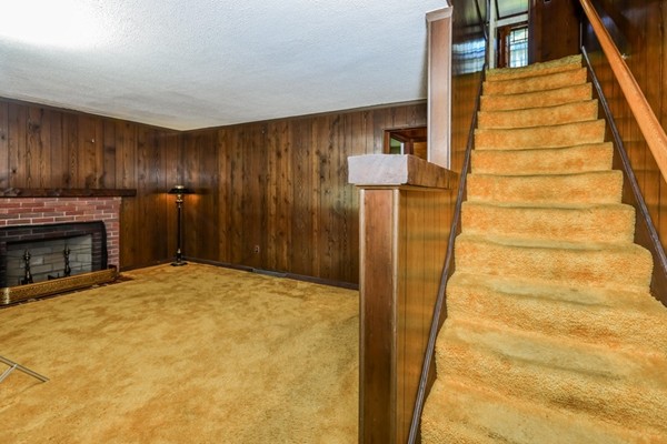 52 Eastside Road Wrentham, MA 02093 - Photo 4 of 30