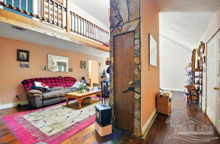 2738 Garcon Point Road Milton, FL 32583 - Photo 8 of 42 Gallery Image 8