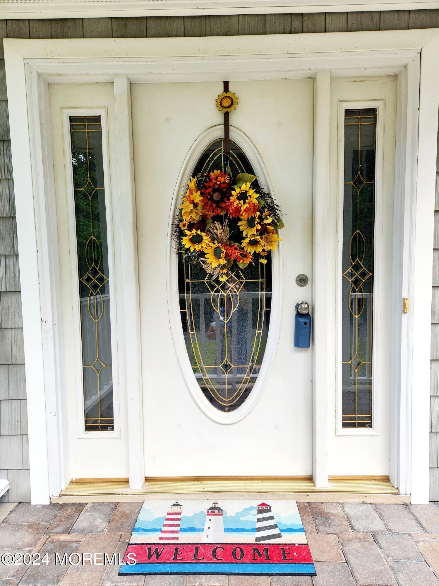 9 Francis Mills Road Freehold, NJ 07728 - Photo 3 of 39 1000011276