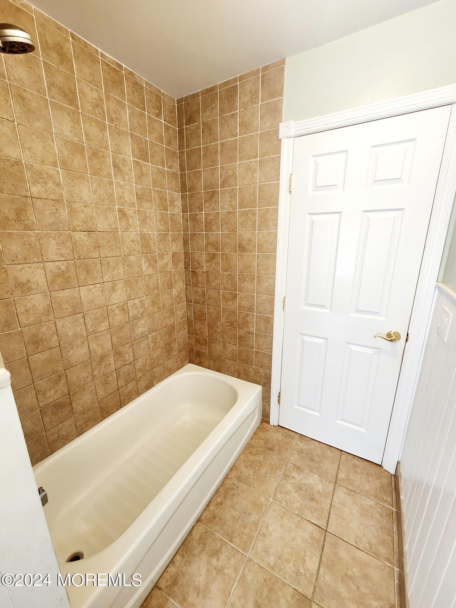 9 Francis Mills Road Freehold, NJ 07728 - Photo 31 of 39 1000011225