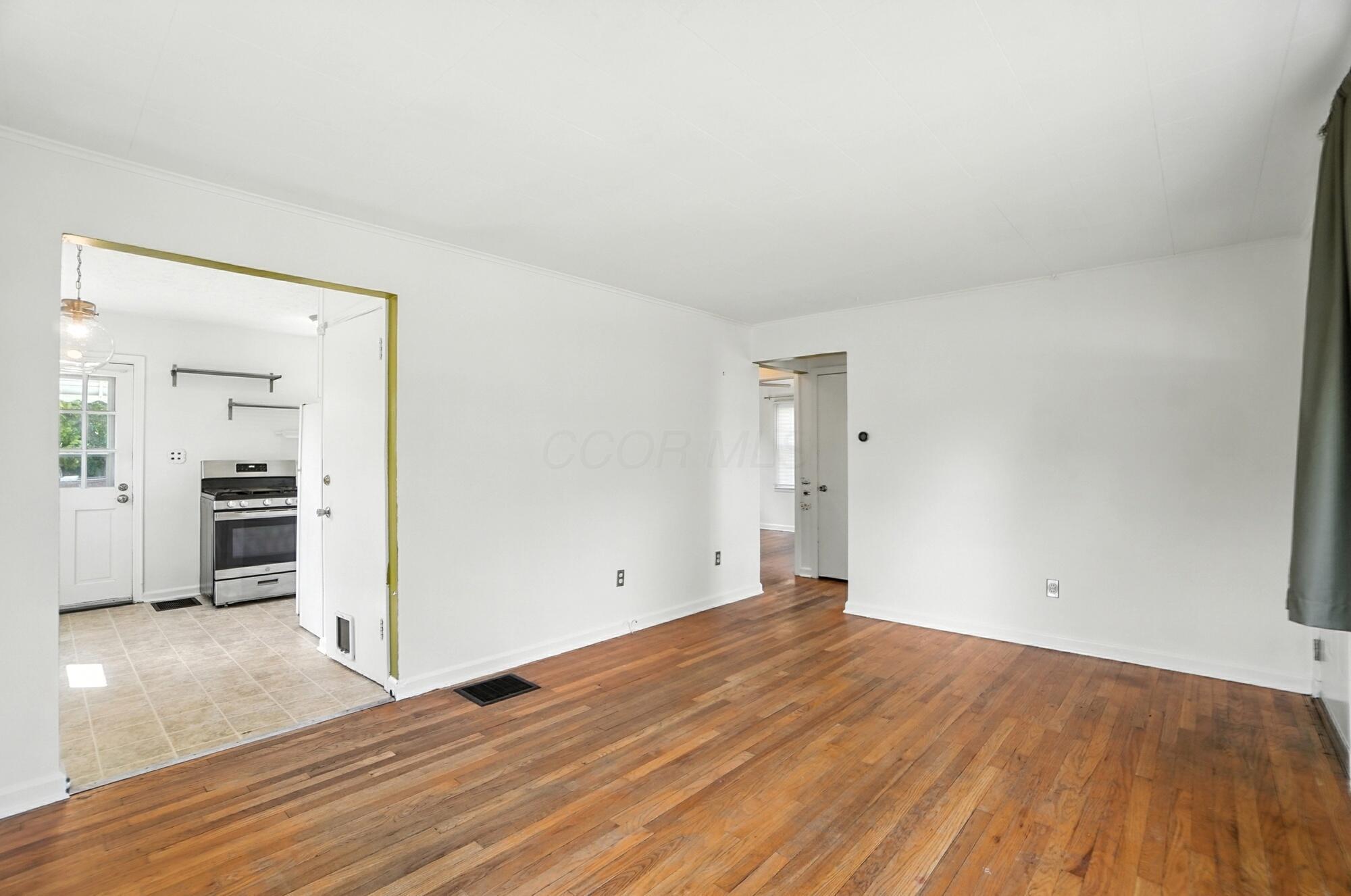 2553 Audubon Road Columbus, OH 43211 - Photo 10 of 53 044