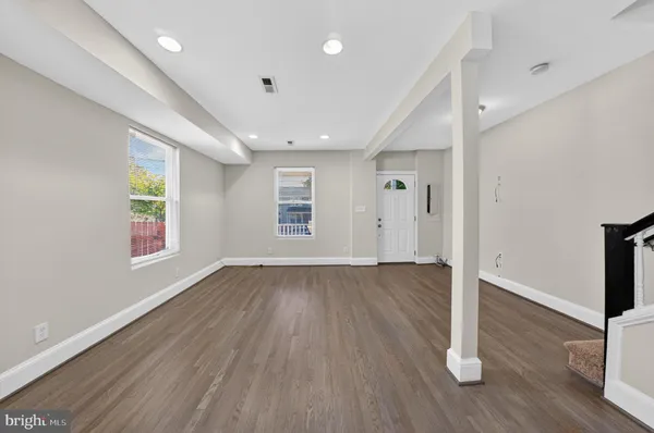 $369,999 | 4642 Hayes Street Northeast, Washington, DC 20019