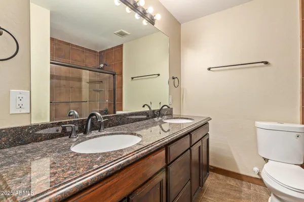 $3,495 | 319 East Riviera Drive, Tempe, AZ 85282