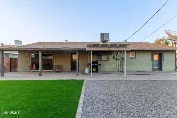 $3,495 | 319 East Riviera Drive, Tempe, AZ 85282