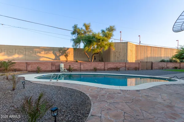 $3,495 | 319 East Riviera Drive, Tempe, AZ 85282