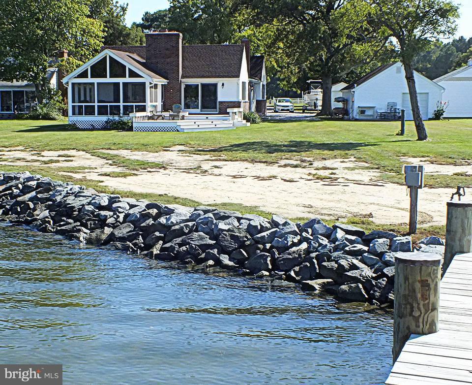 726 Twin Point Cove Road Cambridge, MD 21613 - Photo 1 of 35 Exterior (Rear)