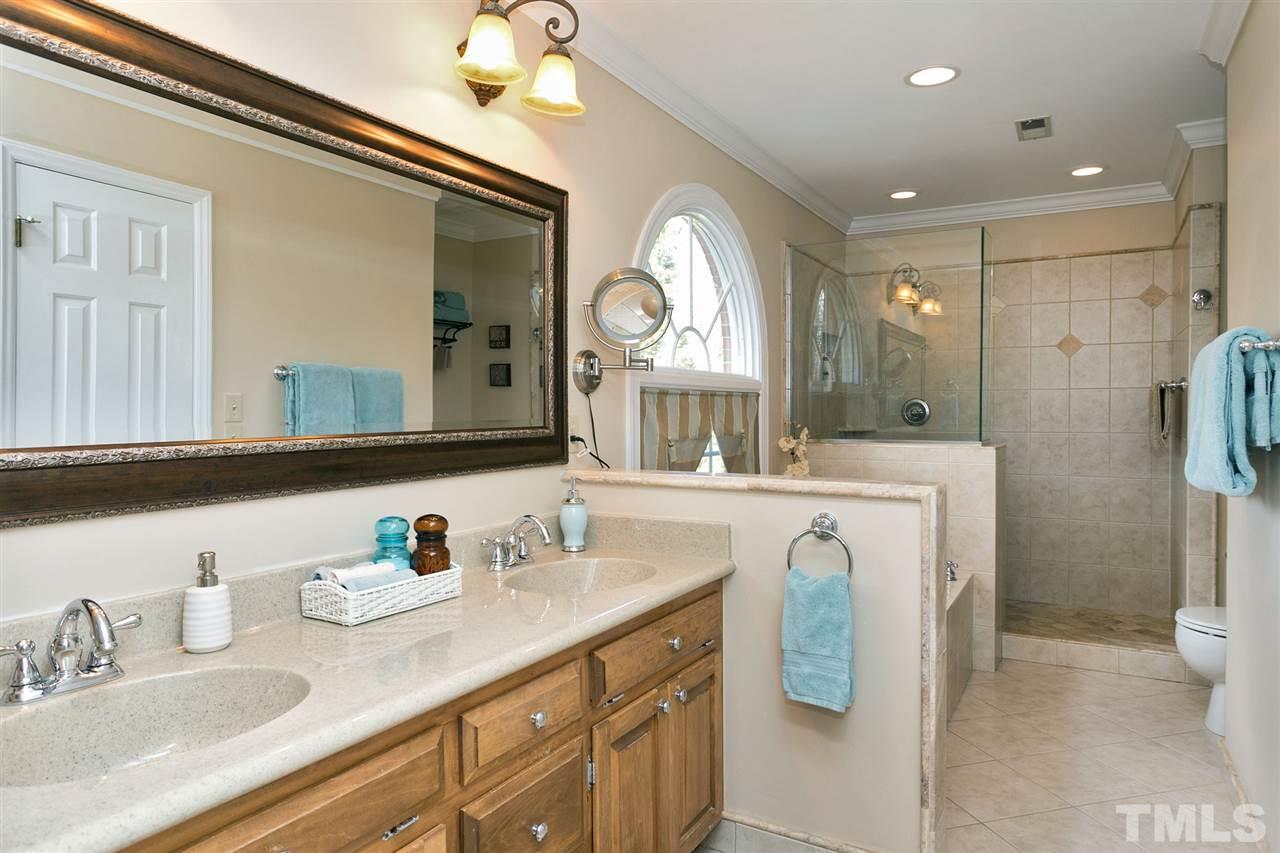5309 Birchleaf Drive Raleigh, NC 27606 - Photo 14 of 23 Gallery Image 14