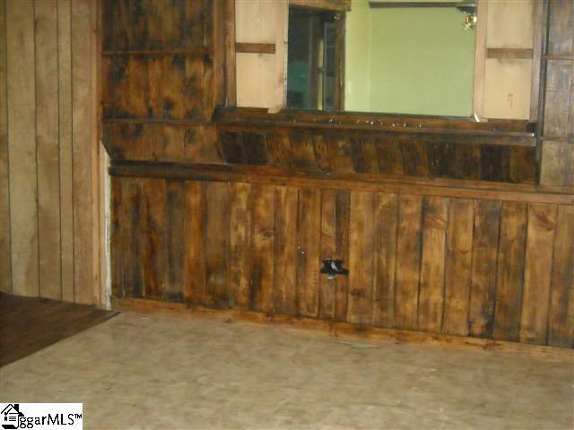 221 Silver Creek Road Central, SC 29630 - Photo 2 of 9 Gallery Image 2