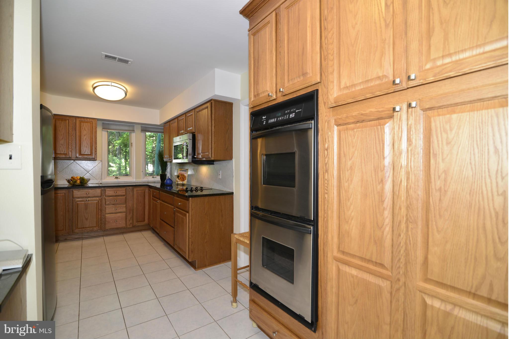 2446 Freetown Drive Reston, VA 20191 - Photo 6 of 30 Double ovens, lots of cabinets