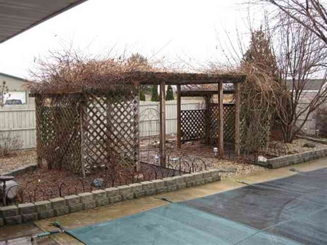 25425 North Boat Dock Road Canton, IL 61520 - Photo 13 of 15