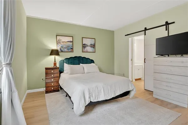 $250,000 | 5841 Morrowfield Avenue, Unit 109, Pittsburgh, PA 15217