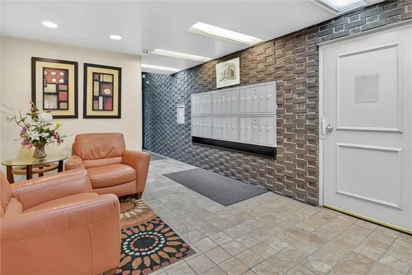 $250,000 | 5841 Morrowfield Avenue, Unit 109, Pittsburgh, PA 15217