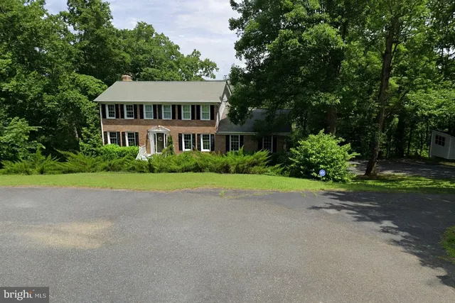 $715,000 | 6 Skyview Court, Stafford, VA 22554