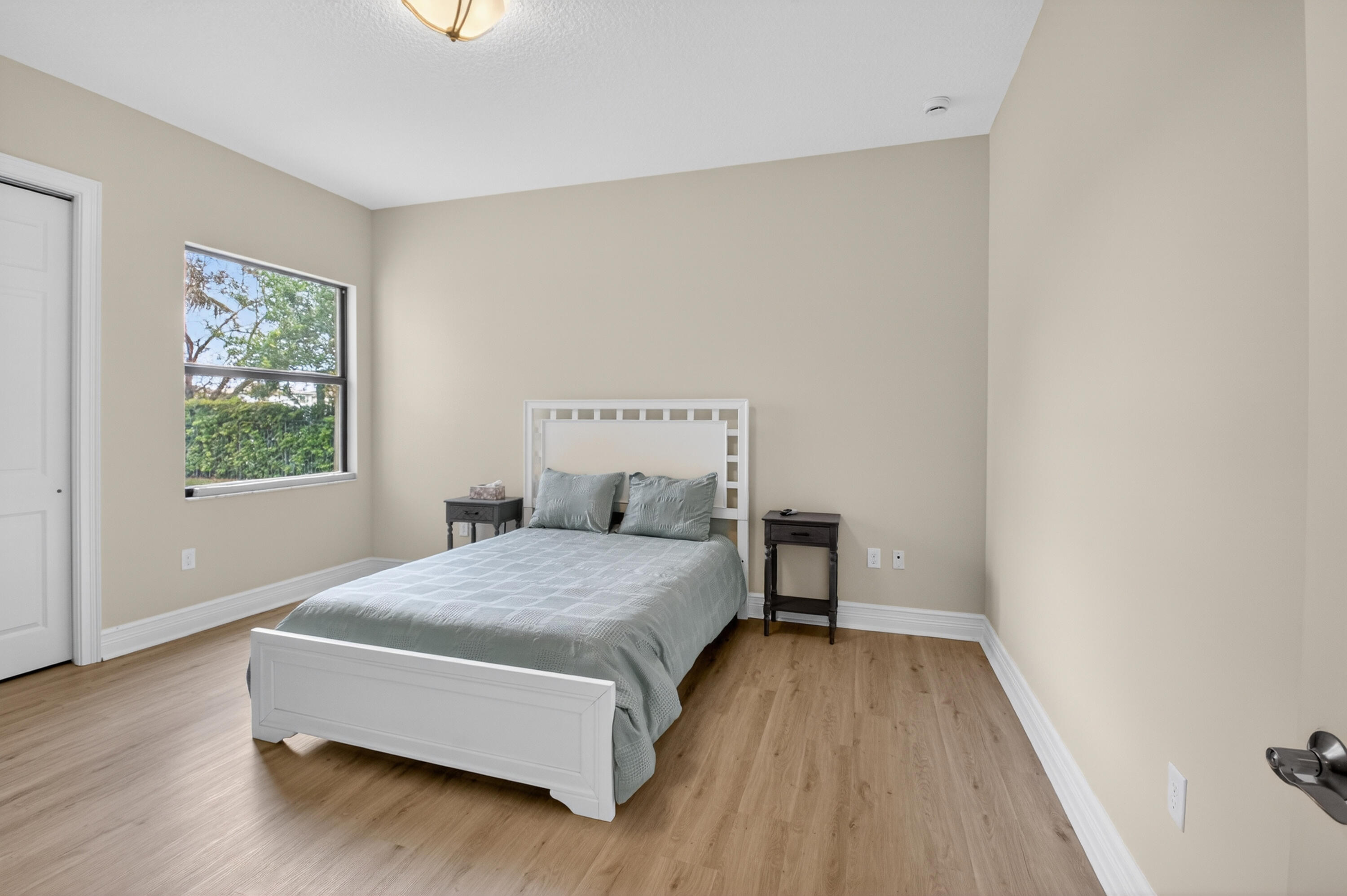 8527 Lewis River Road Delray Beach, FL 33446 - Photo 14 of 30 32-print-DSC_6531