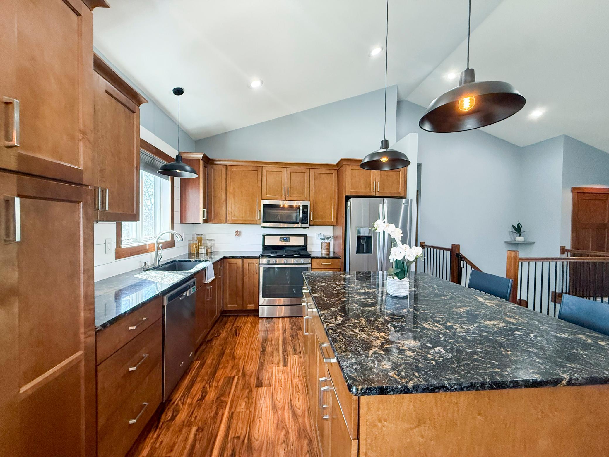 3927 Stone Point Drive Northeast Rochester, MN 55906 - Photo 8 of 47