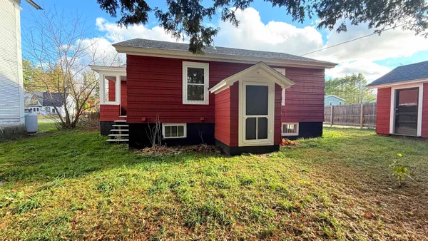 $282,000 | 5491 Vermont Rte 100, Hyde Park, VT 05655