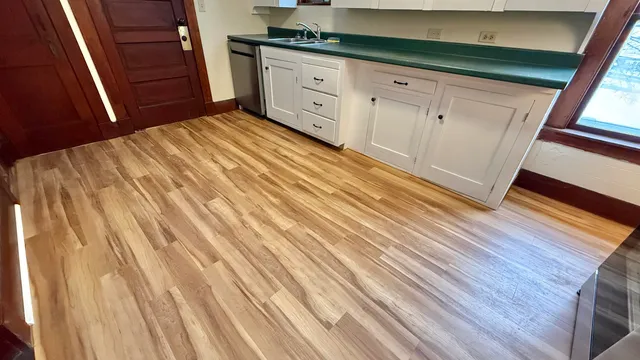 $300,000 | 5491 Vermont Rte 100, Hyde Park, VT 05655