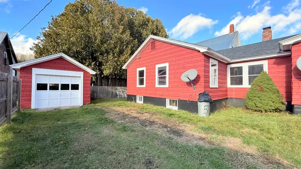 $282,000 | 5491 Vermont Rte 100, Hyde Park, VT 05655