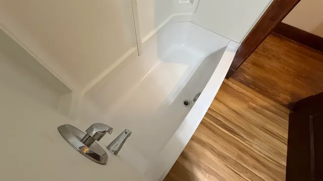 $300,000 | 5491 Vermont Rte 100, Hyde Park, VT 05655