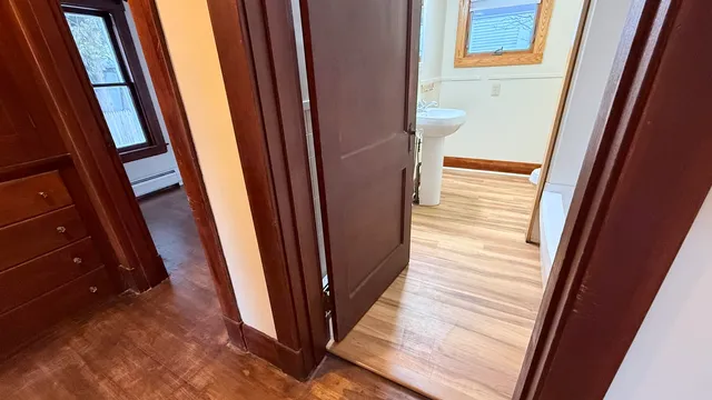 $300,000 | 5491 Vermont Rte 100, Hyde Park, VT 05655