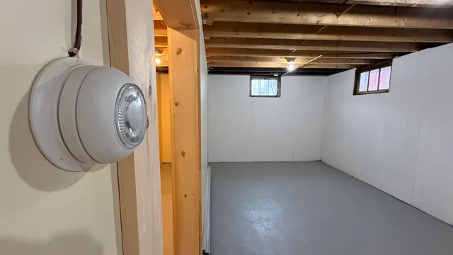 $300,000 | 5491 Vermont Rte 100, Hyde Park, VT 05655