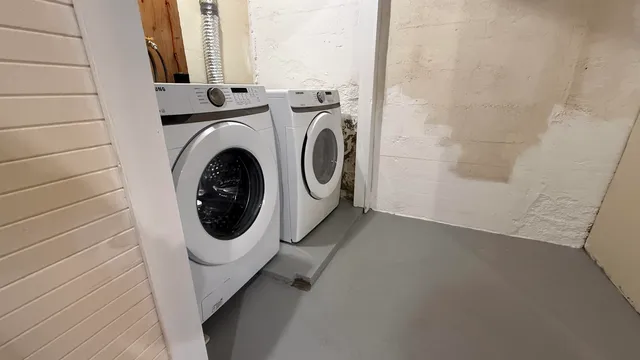 $300,000 | 5491 Vermont Rte 100, Hyde Park, VT 05655