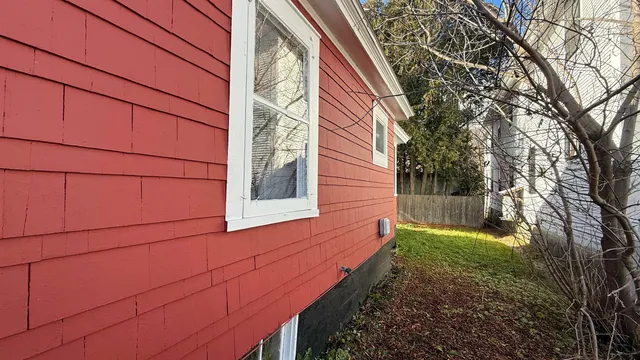 $300,000 | 5491 Vermont Rte 100, Hyde Park, VT 05655