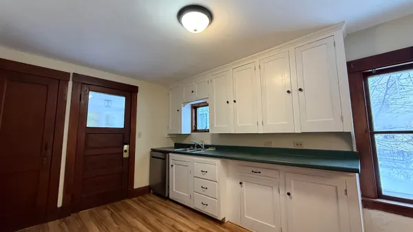 $282,000 | 5491 Vermont Rte 100, Hyde Park, VT 05655