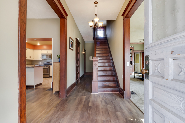 413 East Lincoln Street Saybrook, IL 61770 - Photo 3 of 32