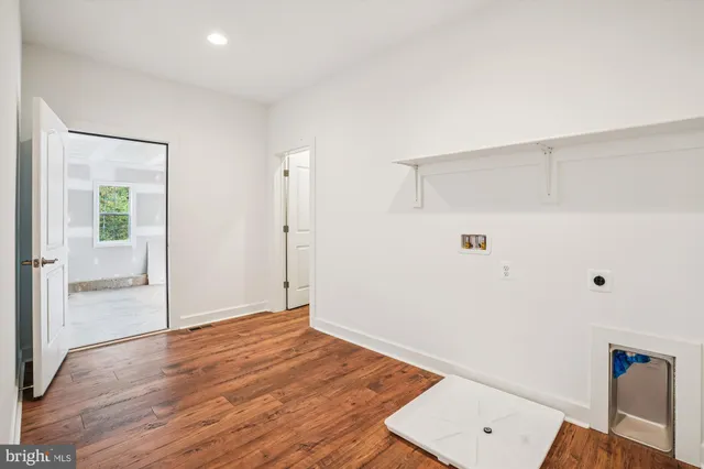 wooden floor in an empty room