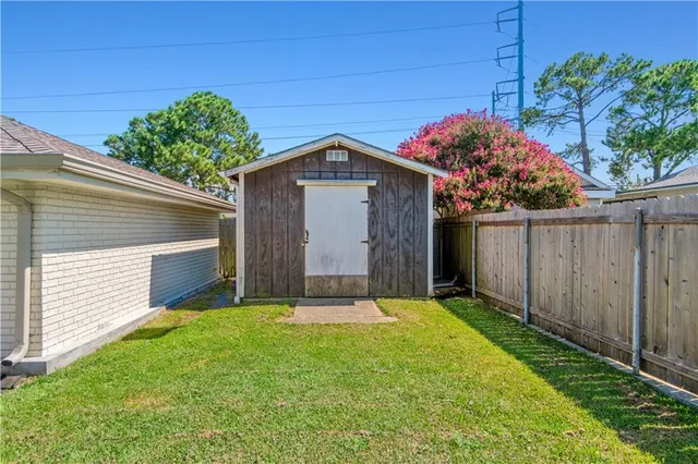 $599,000 | 1304 Wisteria Drive, Metairie, LA 70005