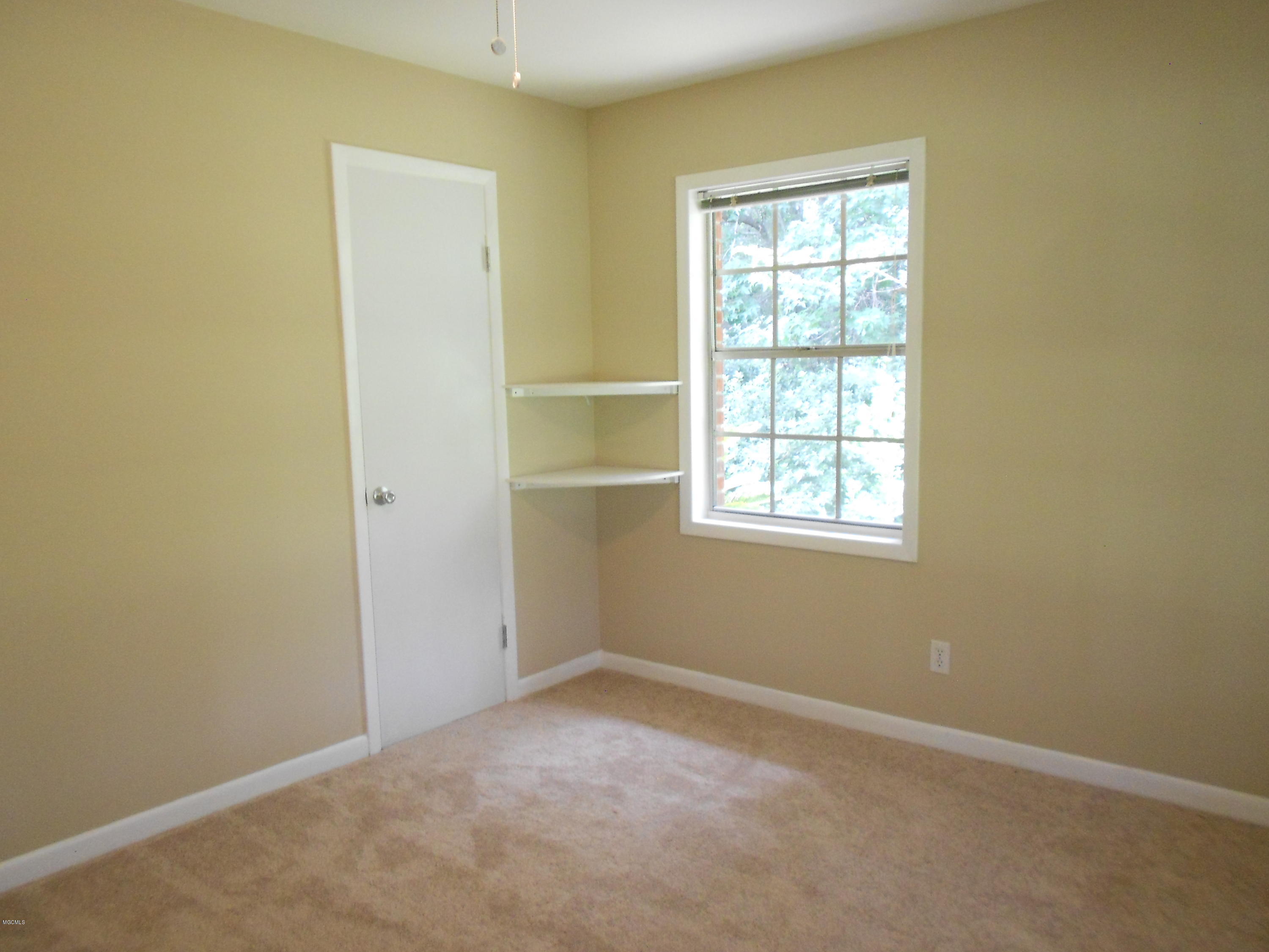 14292 John Lee Road Biloxi, MS 39532 - Photo 15 of 25 DSCN5321