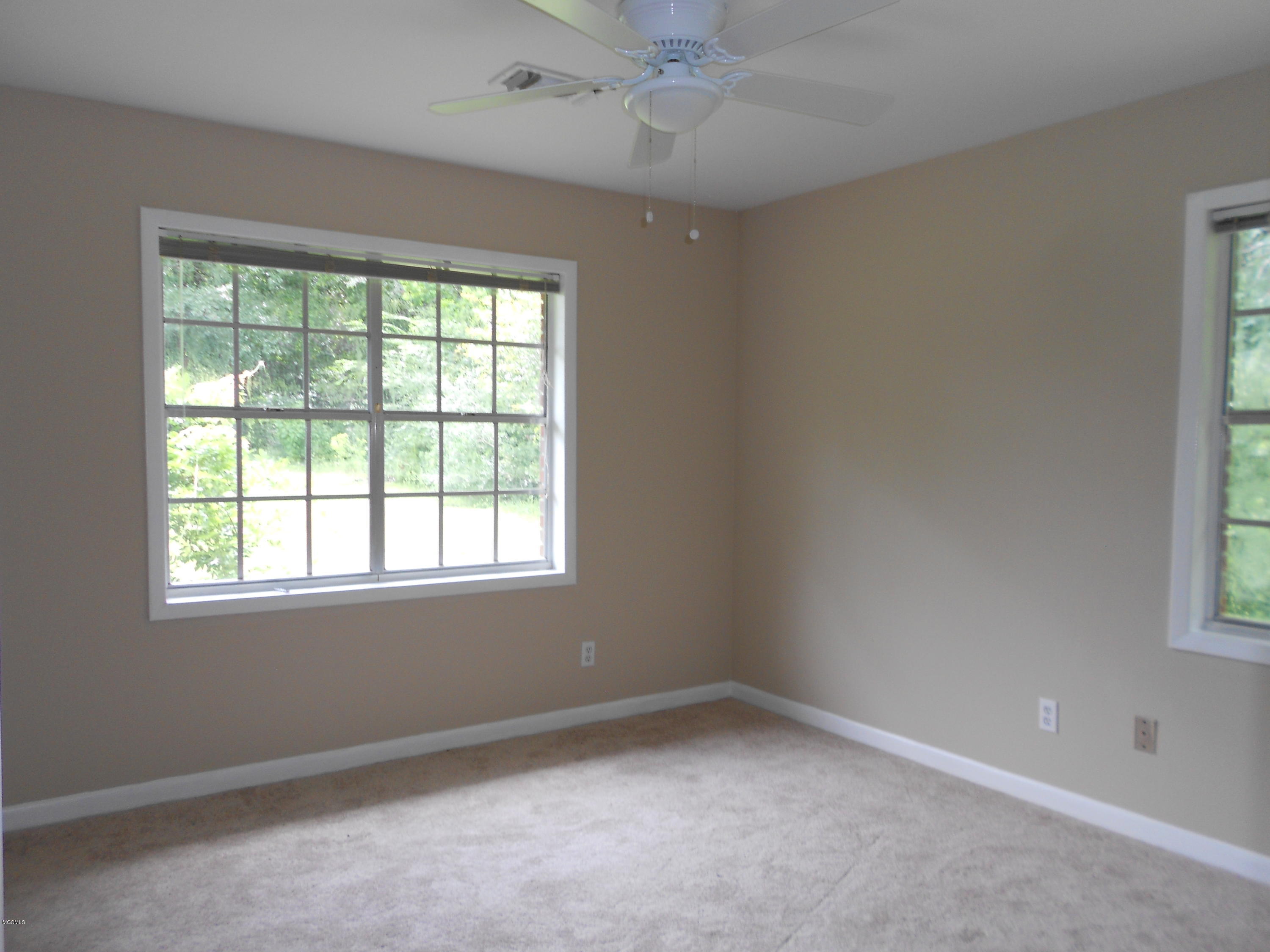 14292 John Lee Road Biloxi, MS 39532 - Photo 17 of 25 DSCN5137