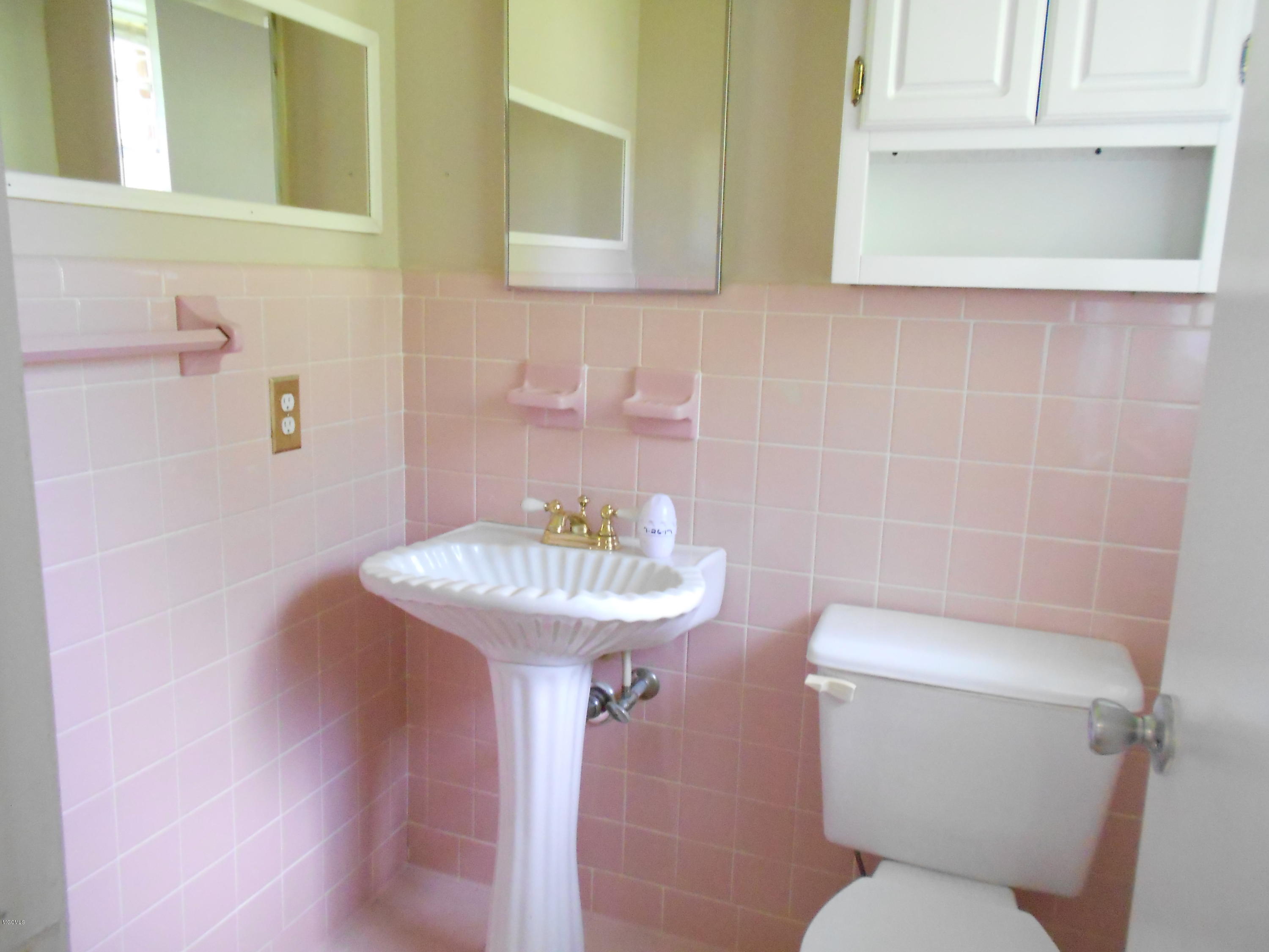 14292 John Lee Road Biloxi, MS 39532 - Photo 18 of 25 DSCN5578