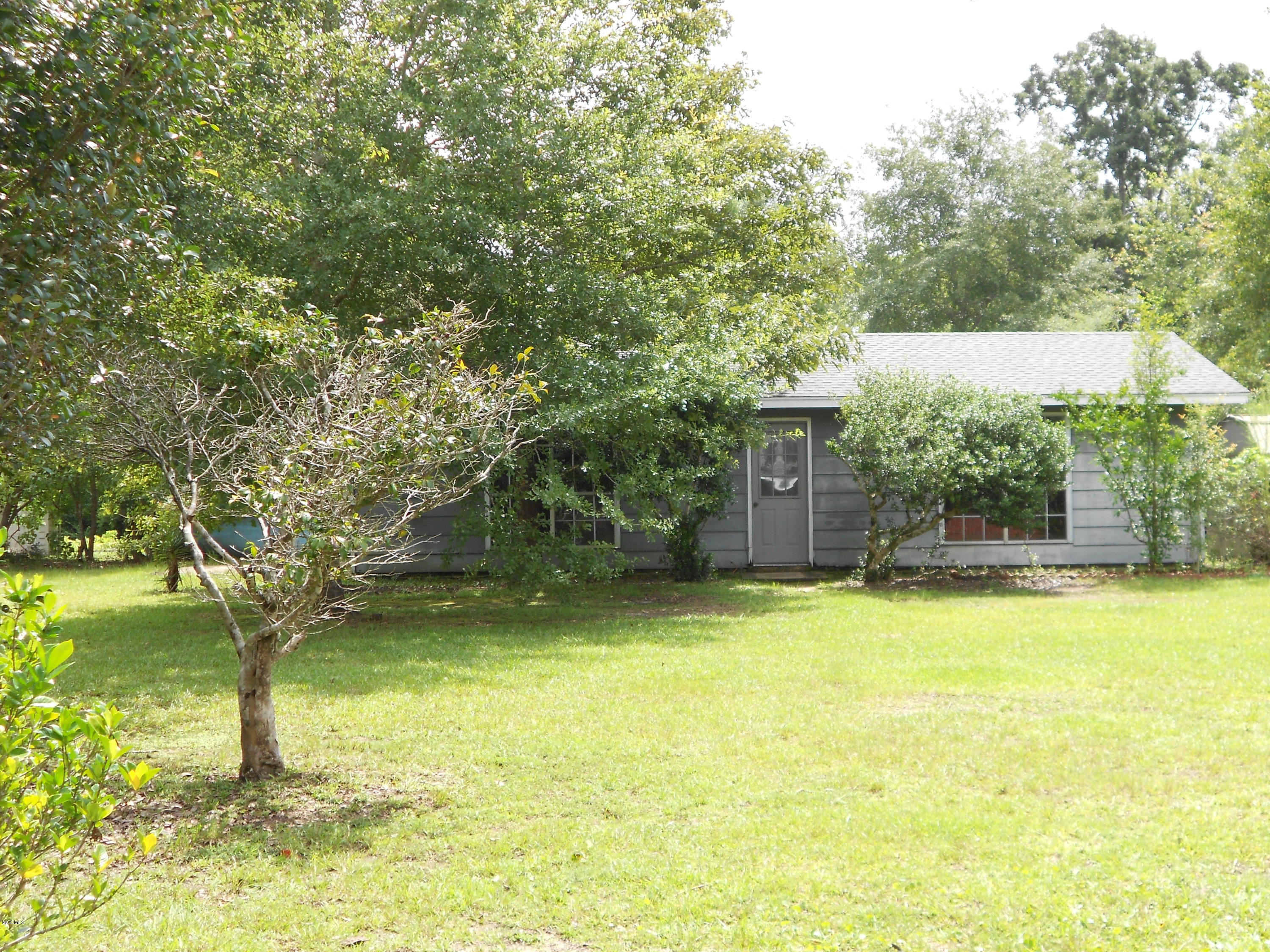 14292 John Lee Road Biloxi, MS 39532 - Photo 21 of 25 DSCN5161