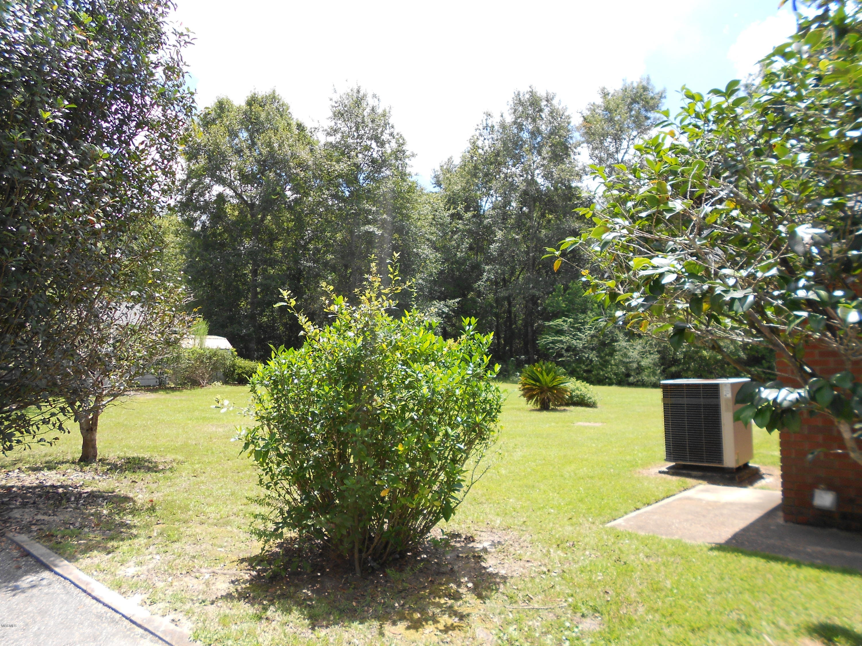 14292 John Lee Road Biloxi, MS 39532 - Photo 24 of 25 DSCN5284