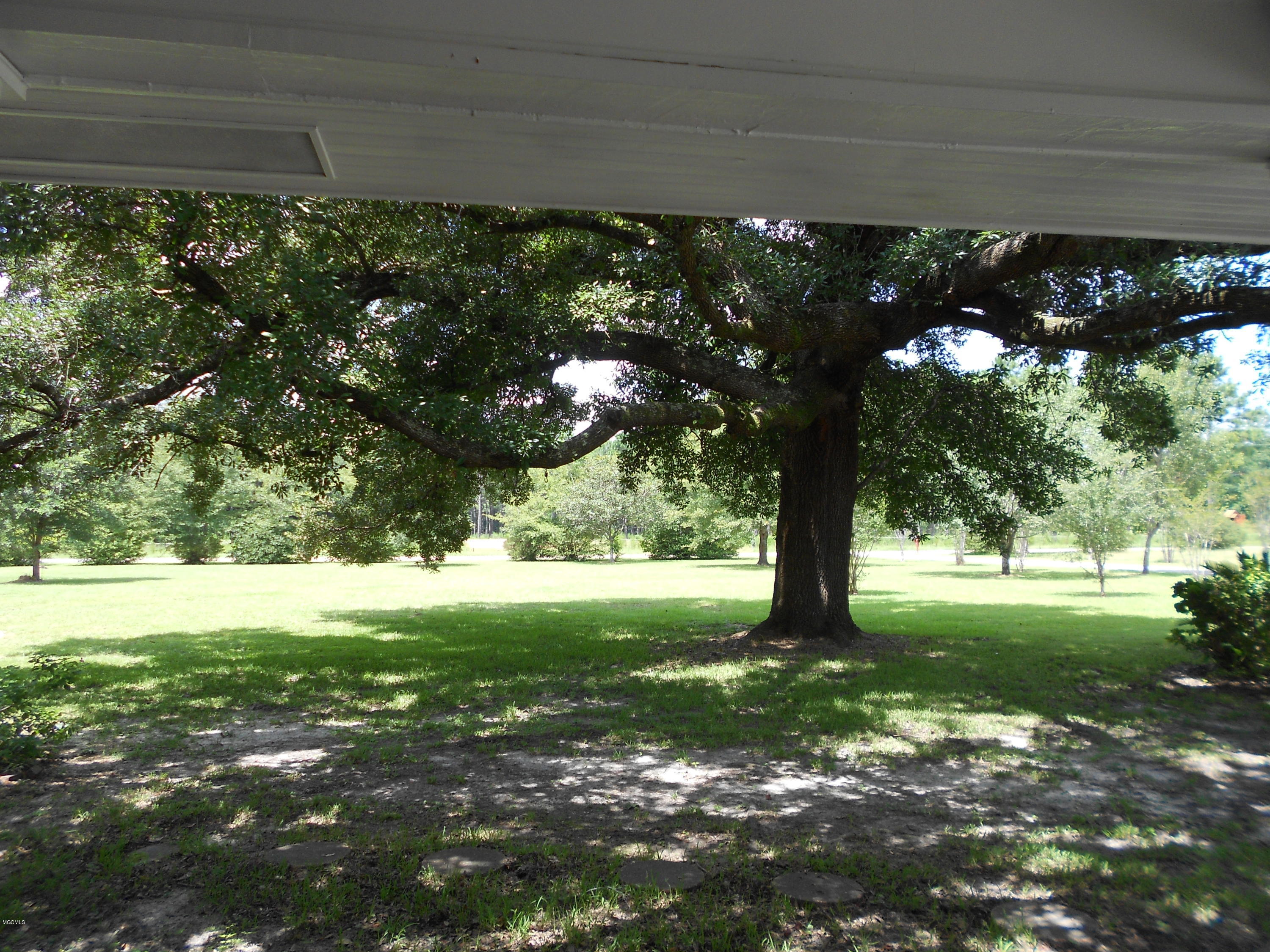 14292 John Lee Road Biloxi, MS 39532 - Photo 25 of 25 DSCN5288