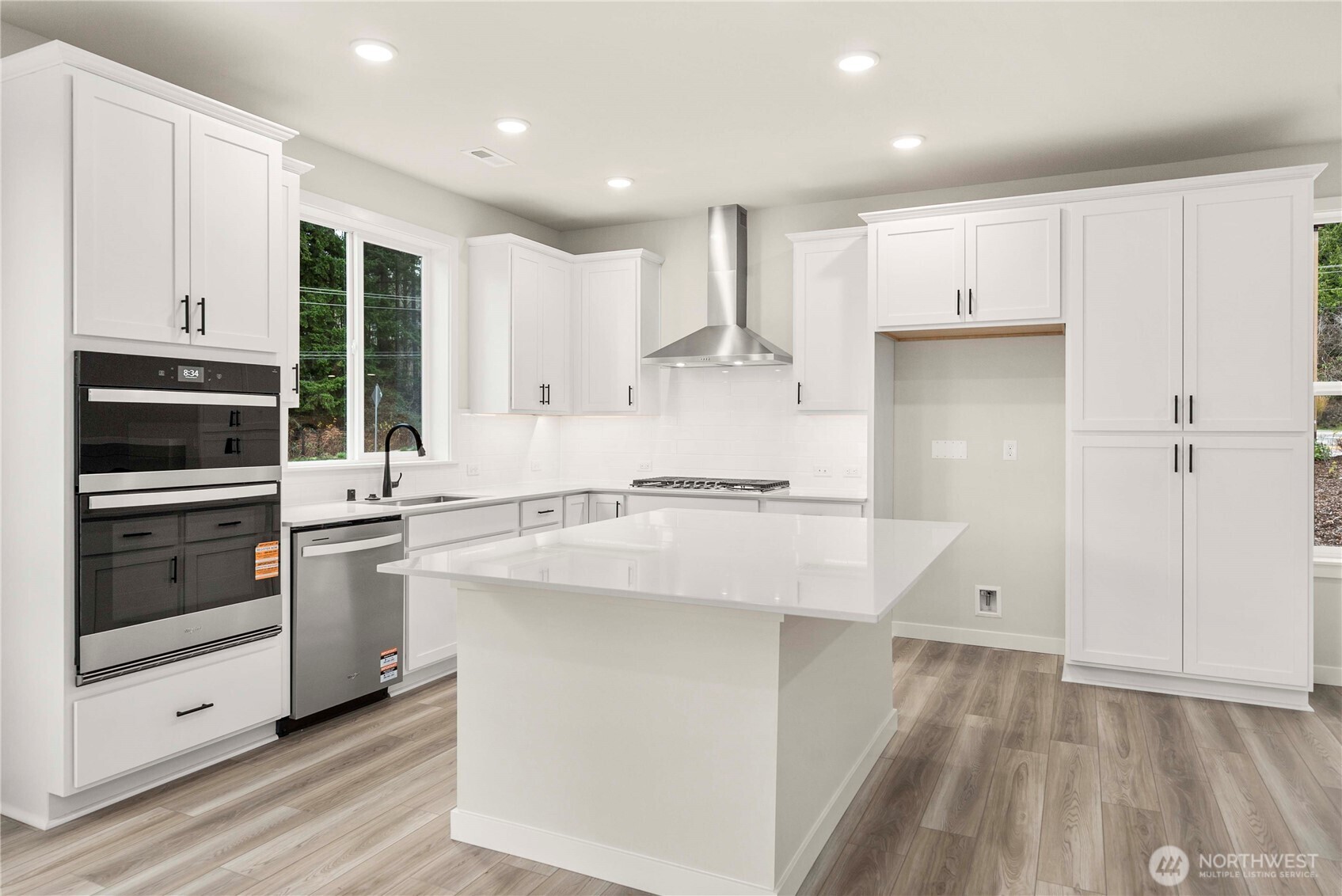 17505 Northeast Midnight Sun Loop Poulsbo, WA 98370 - Photo 12 of 40