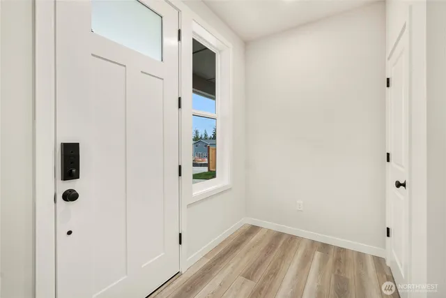 $699,990 | 17505 Northeast Midnight Sun Loop, Poulsbo, WA 98370