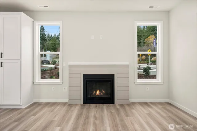 $699,990 | 17505 Northeast Midnight Sun Loop, Poulsbo, WA 98370