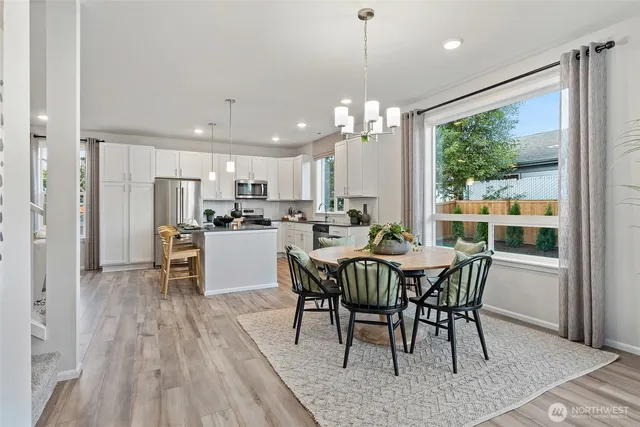 $754,990 | 17505 Northeast Midnight Sun Loop, Poulsbo, WA 98370