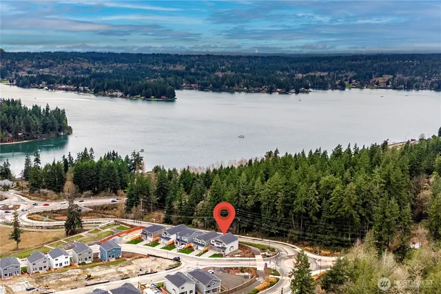 $699,990 | 17505 Northeast Midnight Sun Loop, Poulsbo, WA 98370