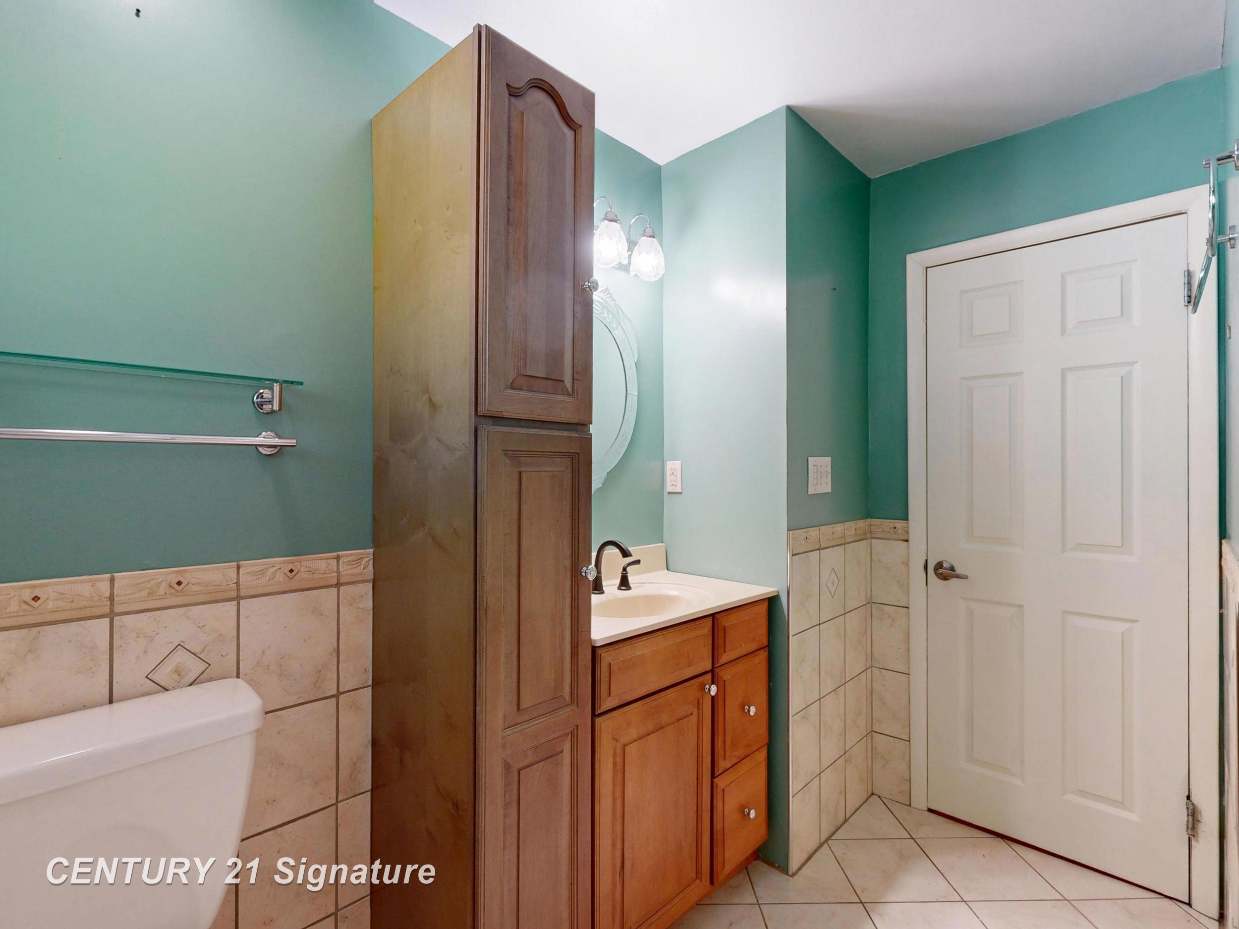 1847 Barks Street Flint, MI 48503 - Photo 18 of 51