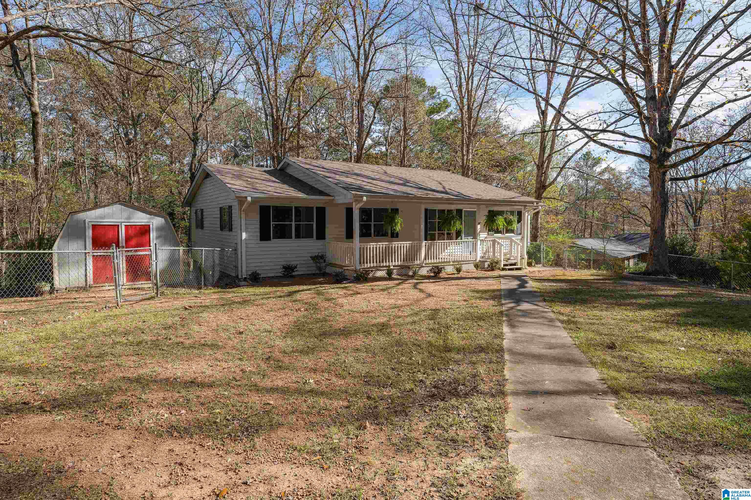 7417 Dewey Goodwin Road Pinson, AL 35126 - Photo 2 of 29