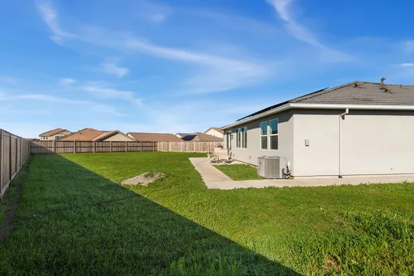 $523,500 | 1485 Stepney Way, Plumas Lake, CA 95961